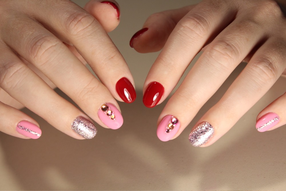 Popular Trends in Nail Colors and Designs