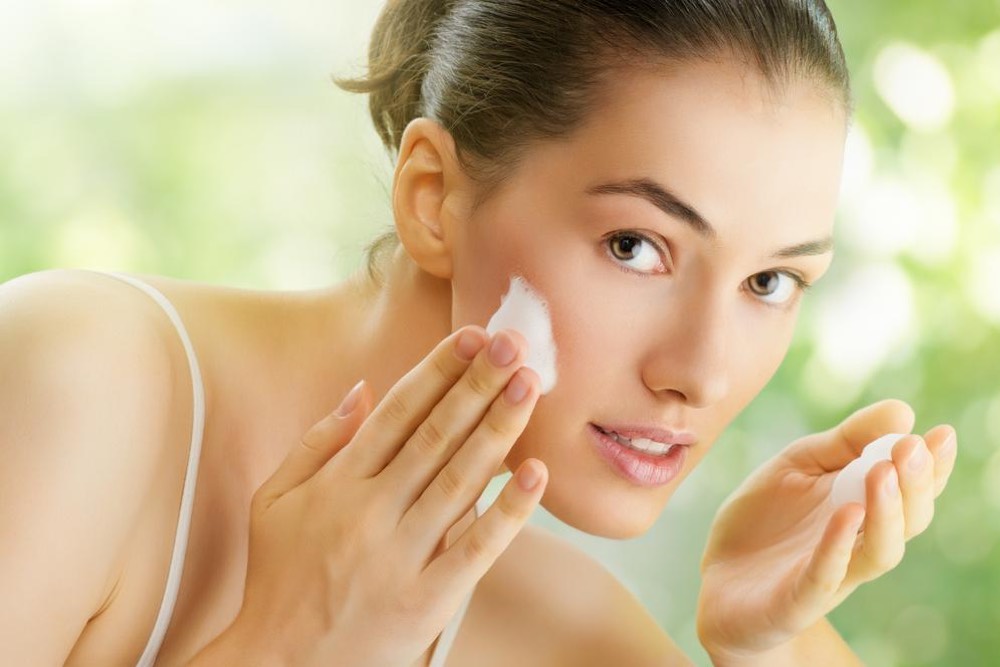 Top 10 Natural Remedies for Acne