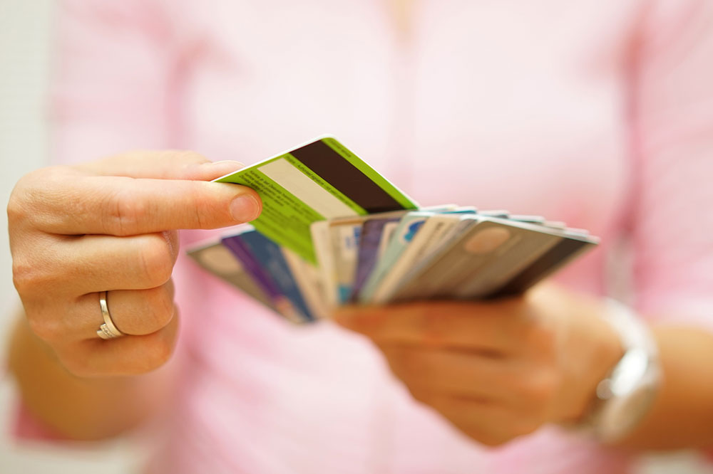 Tips to Avoid Credit Card Debt